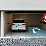 Trulyspace - Direkt Am Rathausplatz, Dachterrasse Mit Blick Auf Perlachturm, Garage, Fahrstuhl 公寓 *