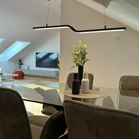 Trulyspace - Direkt Am Rathausplatz, Dachterrasse Mit Blick Auf Perlachturm, Garage, Fahrstuhl