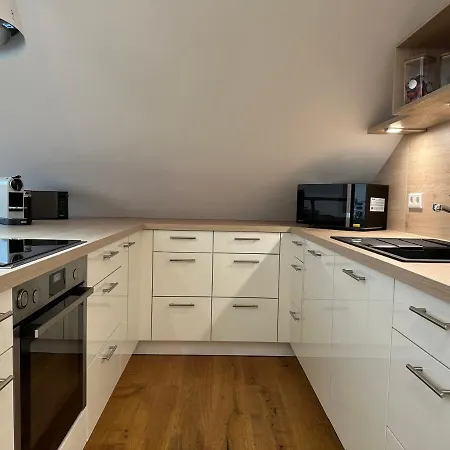 公寓 Trulyspace - Direkt Am Rathausplatz, Dachterrasse Mit Blick Auf Perlachturm, Garage, Fahrstuhl 奥格斯堡