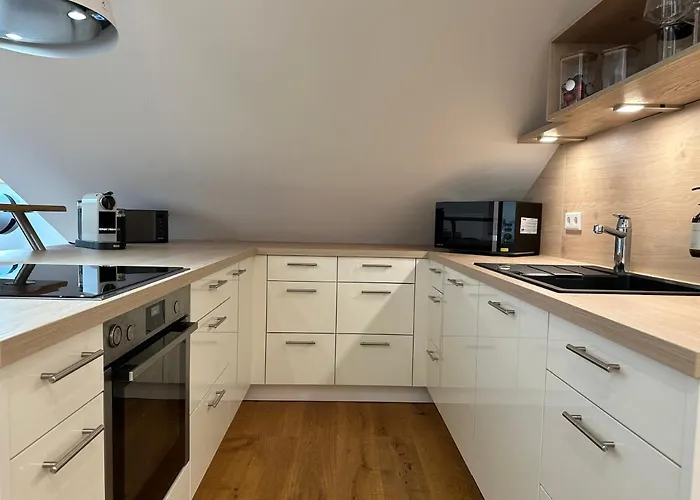 Apartment Trulyspace - Direkt Am Rathausplatz, Dachterrasse Mit Blick Auf Perlachturm, Garage, Fahrstuhl Augsburg