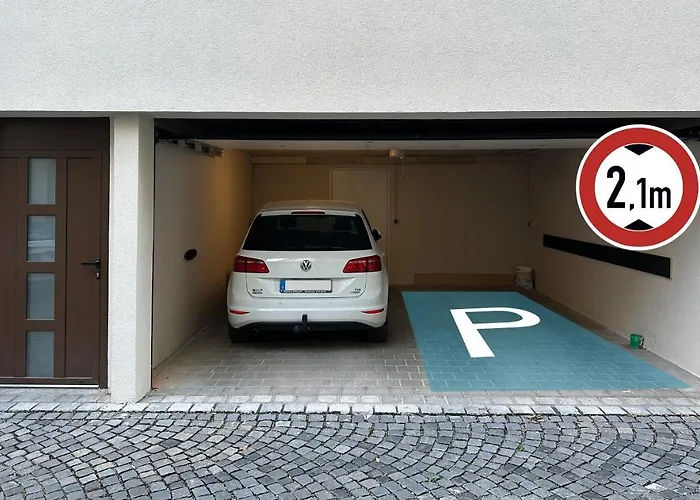 Trulyspace - Direkt Am Rathausplatz, Dachterrasse Mit Blick Auf Perlachturm, Garage, Fahrstuhl Apartment *