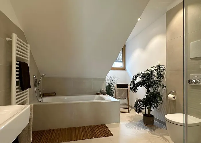 Trulyspace - Direkt Am Rathausplatz, Dachterrasse Mit Blick Auf Perlachturm, Garage, Fahrstuhl Augsburg